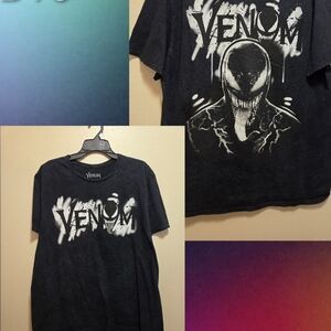 Black Graphic Tee - Short Sleeve